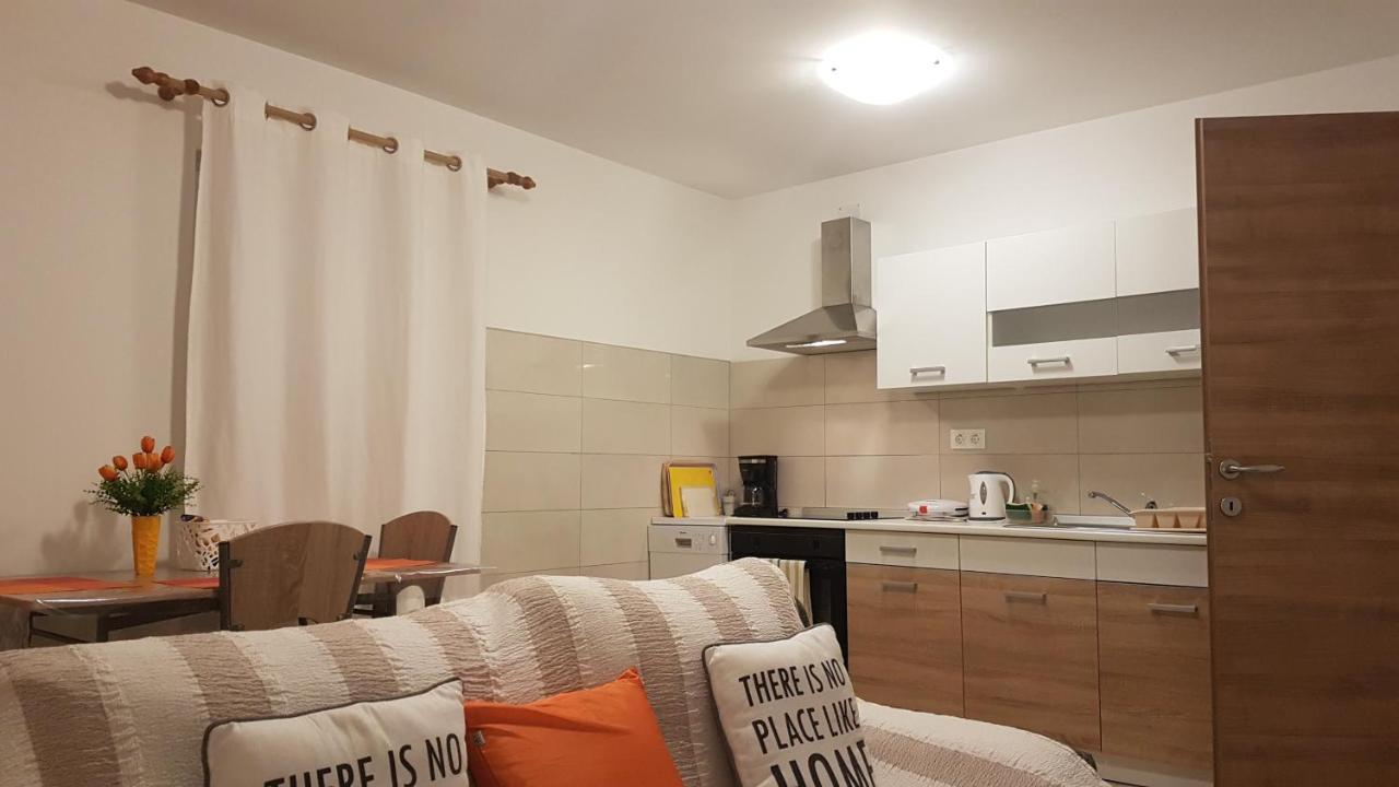 Orange Brist Apartmán